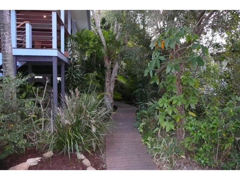 18 Caronga Street, Wavell Heights QLD 4012