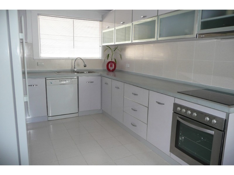 60 Killeen Street, Nundah QLD 4012