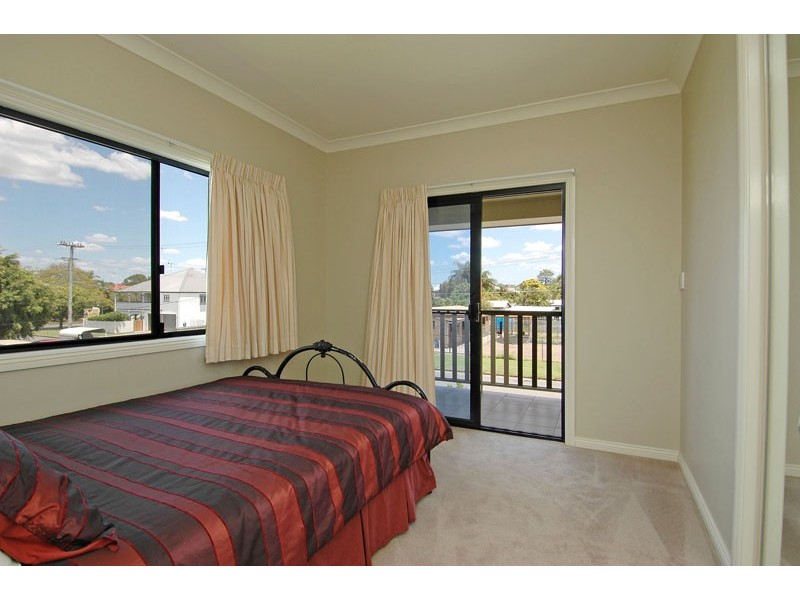 15 Clarke Street, Hendra QLD 4011