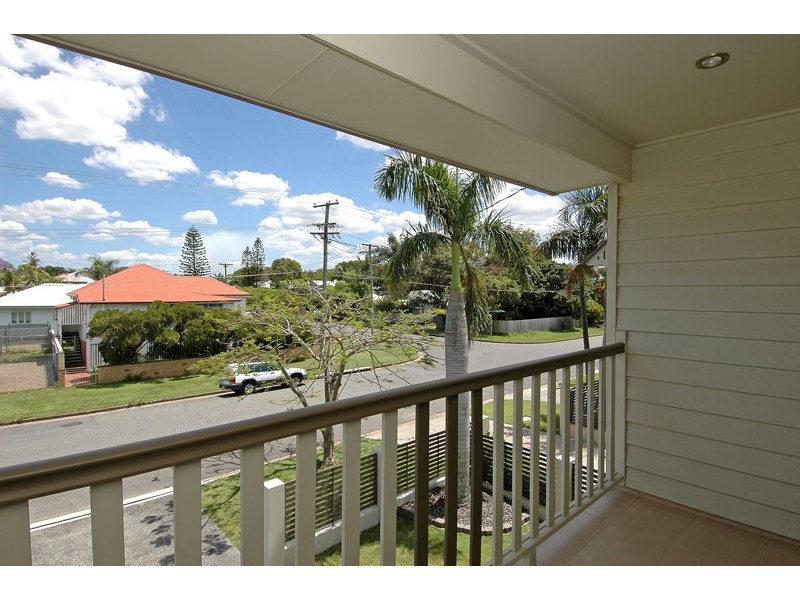 15 Clarke Street, Hendra QLD 4011