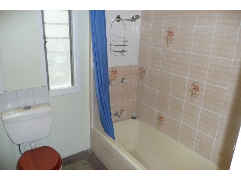 223 Hamilton Road, Wavell Heights QLD 4012