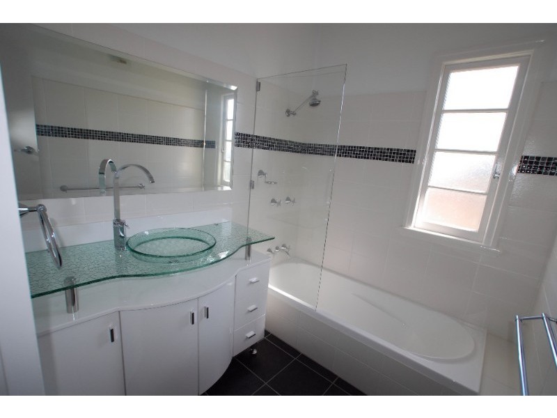 1654 Sandgate Road, Virginia QLD 4014