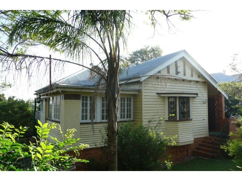 76 Rode Road, Wavell Heights QLD 4012