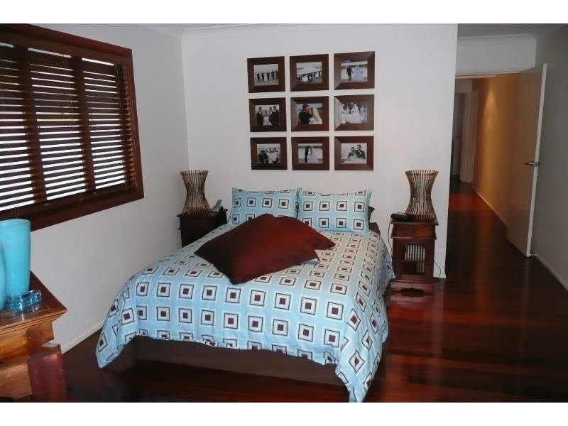 18 Caronga Street, Wavell Heights QLD 4012