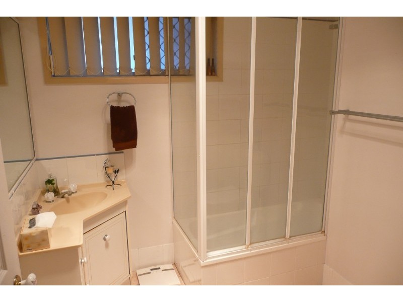 1/222 Buckland Road, Nundah QLD 4012