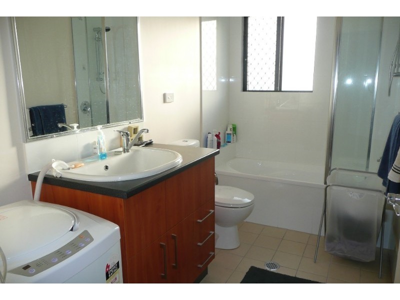 4/3 Railway Parade, Nundah QLD 4012
