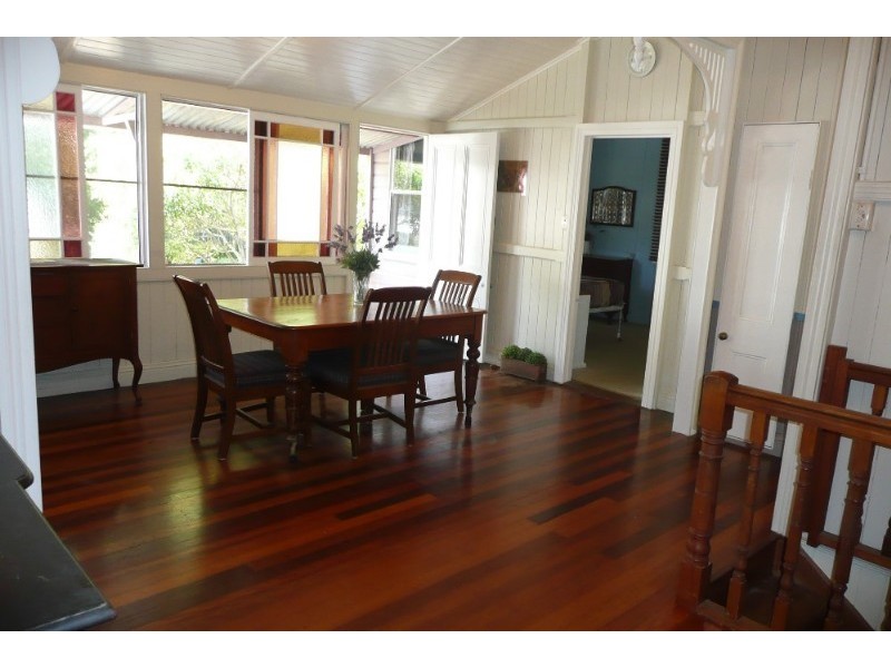 16 Dalziel Street, Nundah QLD 4012