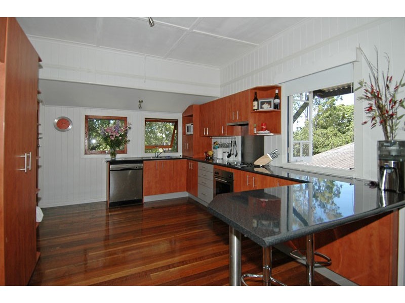 21 Mann Avenue, Northgate QLD 4013