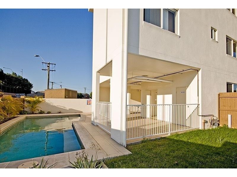 8/12 Grace Street, Nundah QLD 4012