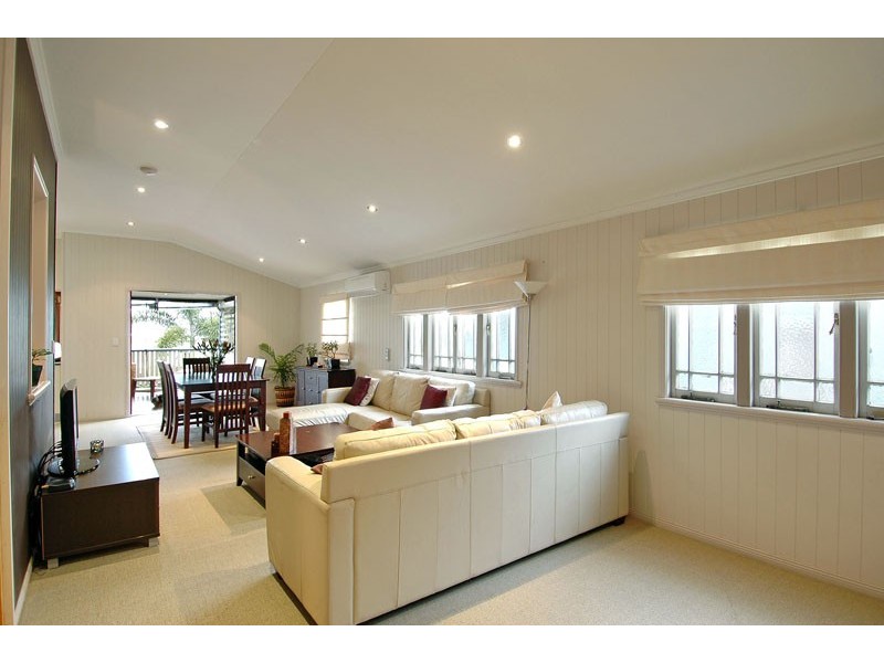 58 Mein Street, Hendra QLD 4011