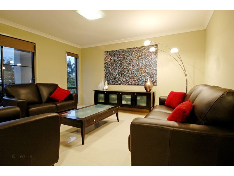 37 Bayview Terrace, Wavell Heights QLD 4012