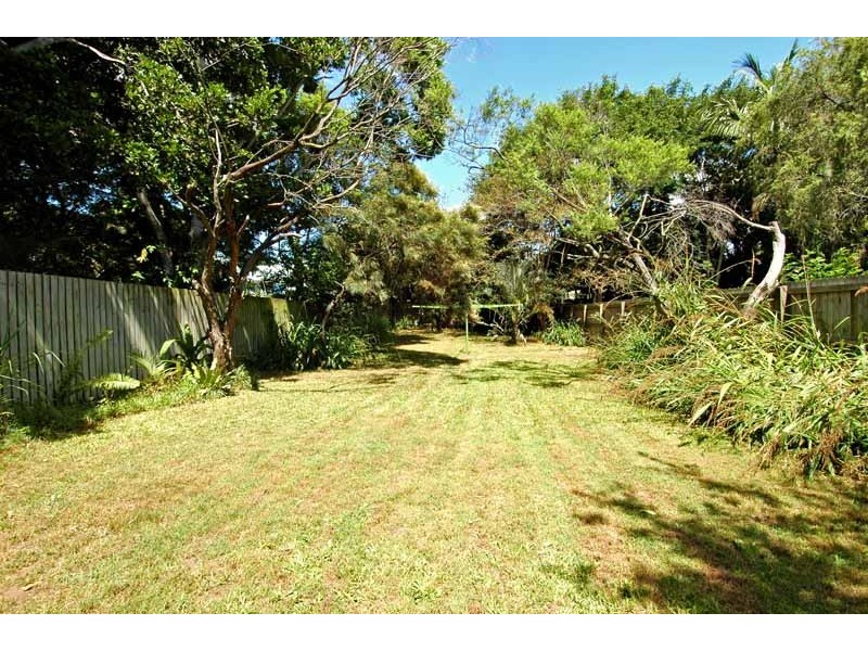 12 Vale Street, Wavell Heights QLD 4012