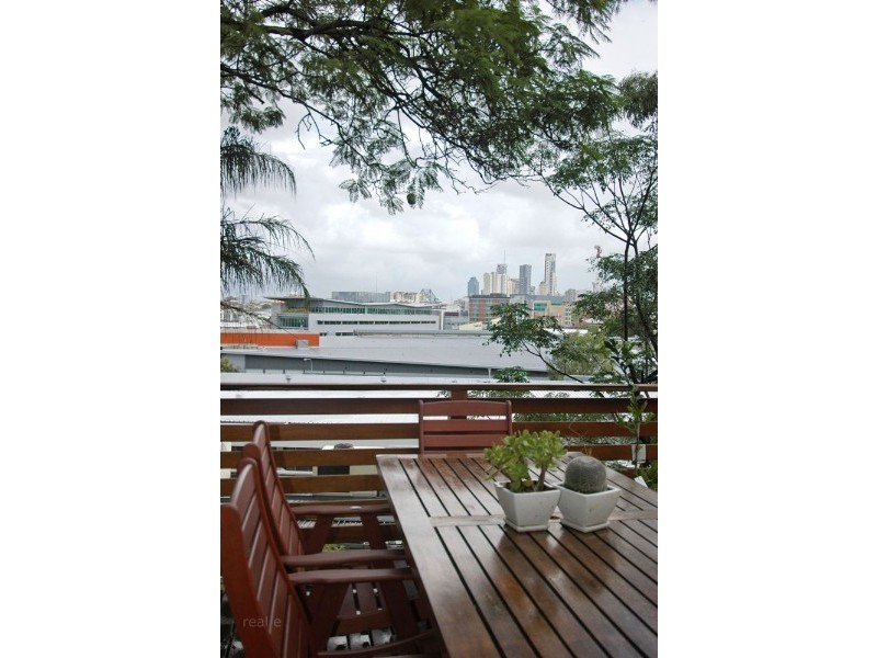 23 Victoria Terrace, Bowen Hills QLD 4006