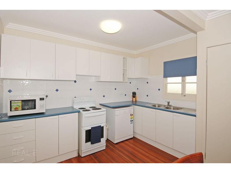 11 Vaucluse Street, Wavell Heights QLD 4012