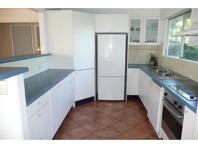 6 Kelyndar Street, Banyo QLD 4014