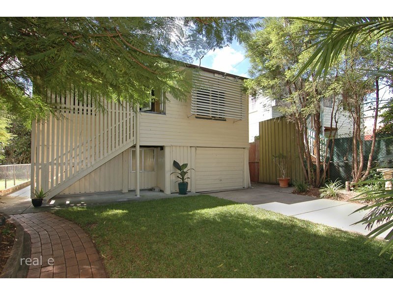 10 Chapel Street, Banyo QLD 4014