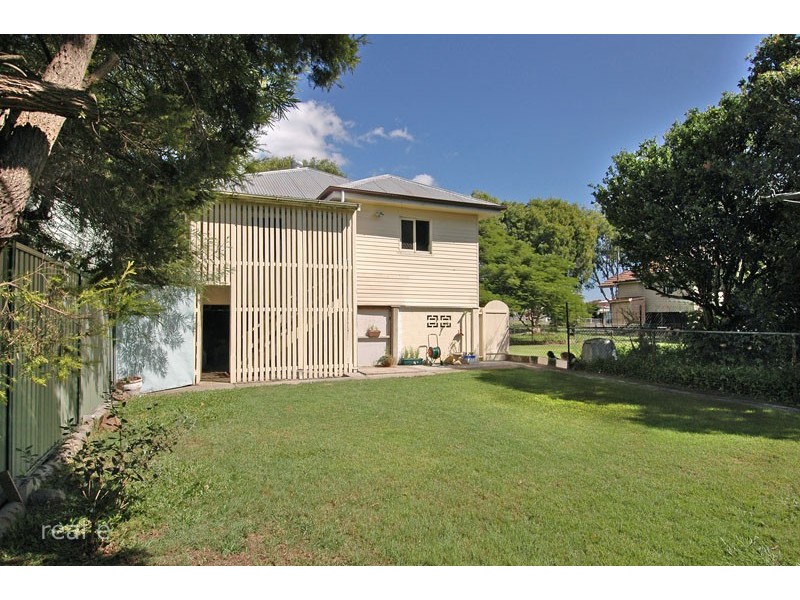 10 Chapel Street, Banyo QLD 4014