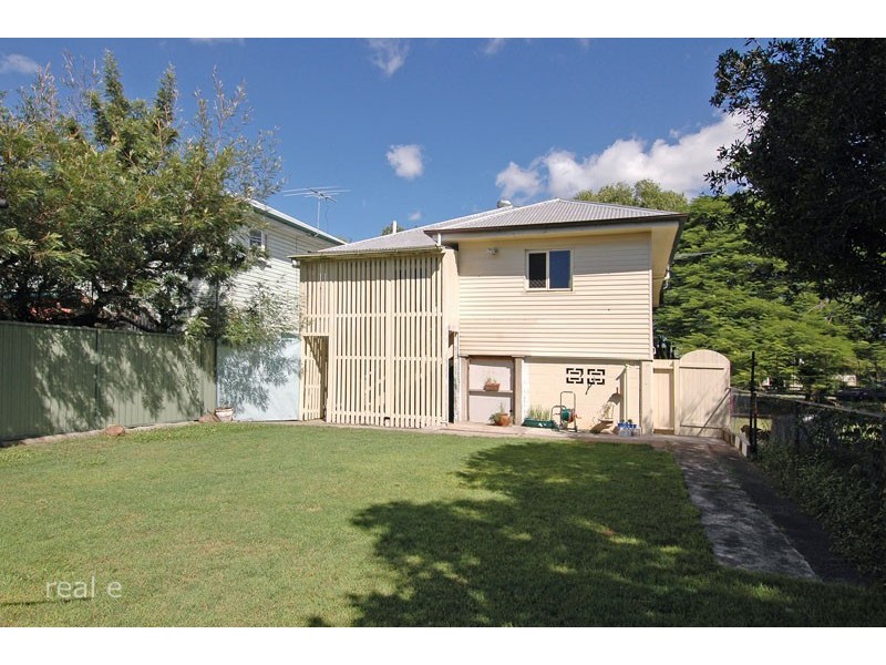 10 Chapel Street, Banyo QLD 4014