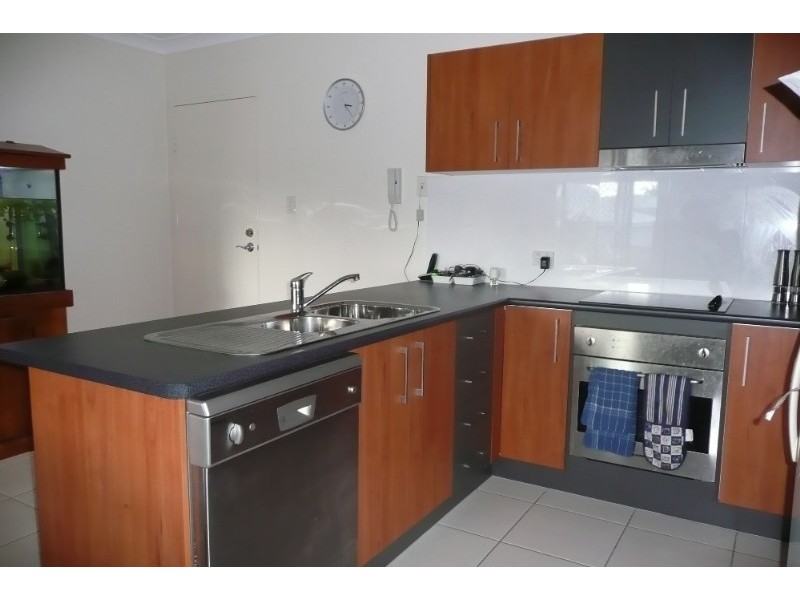 8/3 Railway Parade, Nundah QLD 4012