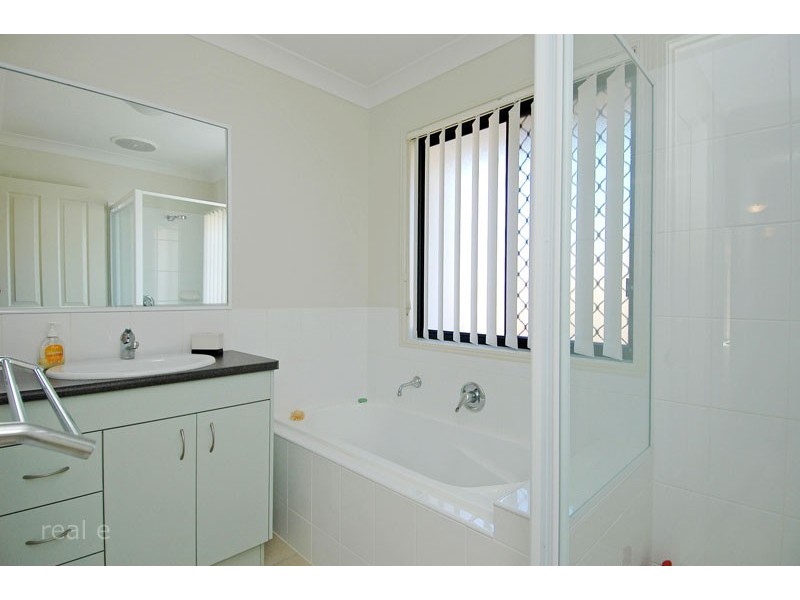 67 Weyers Road, Nudgee QLD 4014