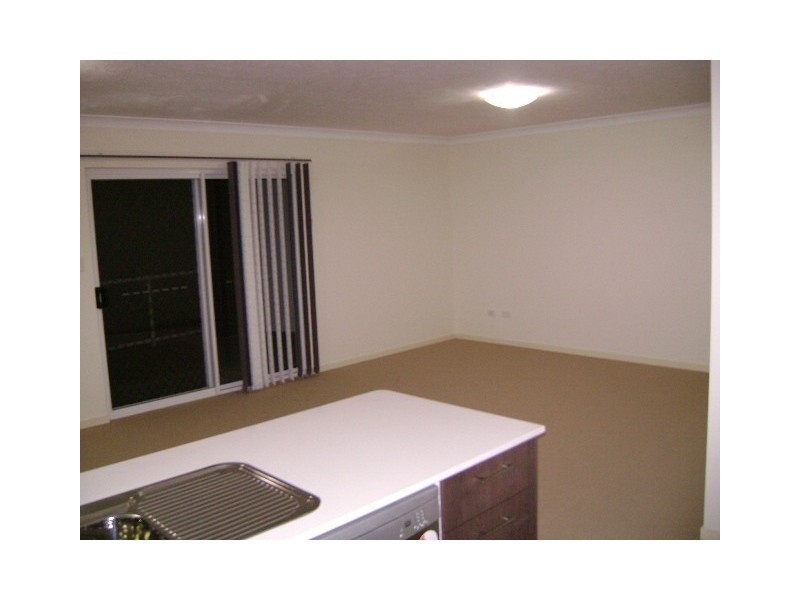 8/12 Grace Street, Nundah QLD 4012