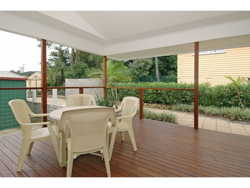 11 Vaucluse Street, Wavell Heights QLD 4012