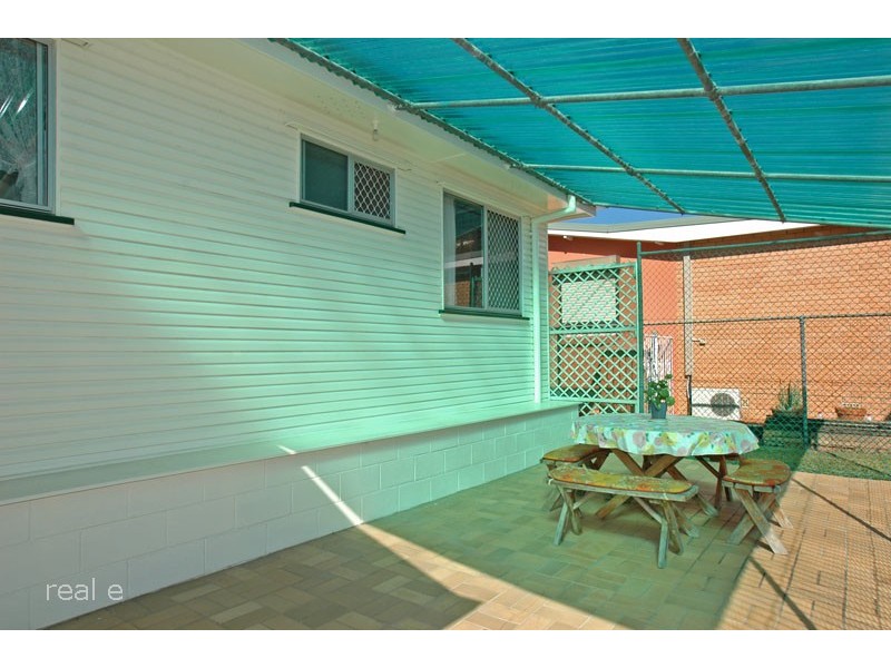 18 Alverstone Street, Banyo QLD 4014