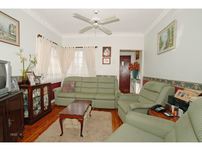 19 Meredith Street, Banyo QLD 4014