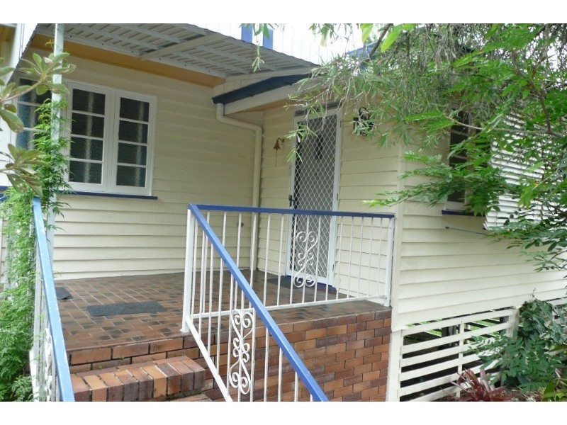 285 Edinburgh Castle Road, Wavell Heights QLD 4012