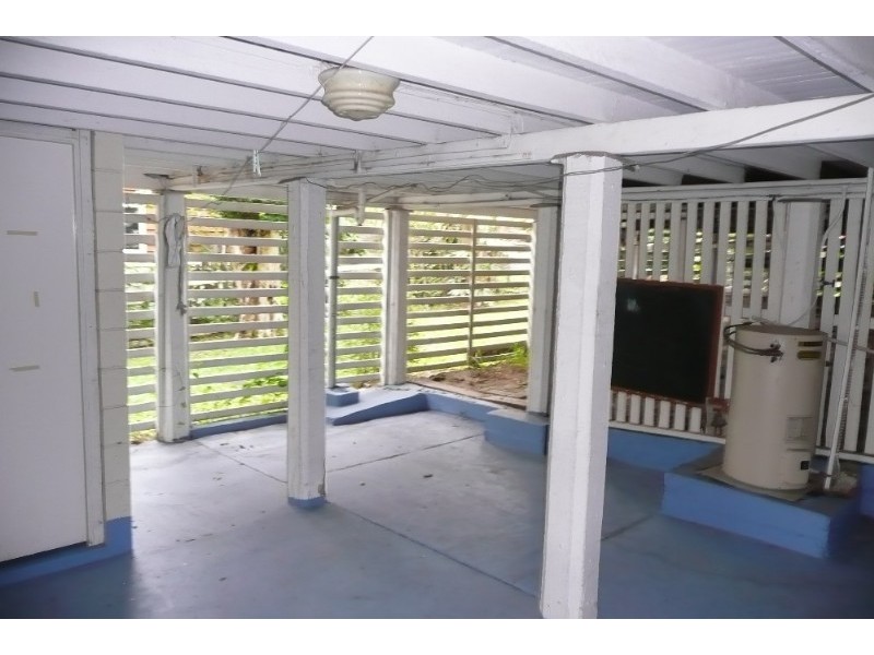 285 Edinburgh Castle Road, Wavell Heights QLD 4012