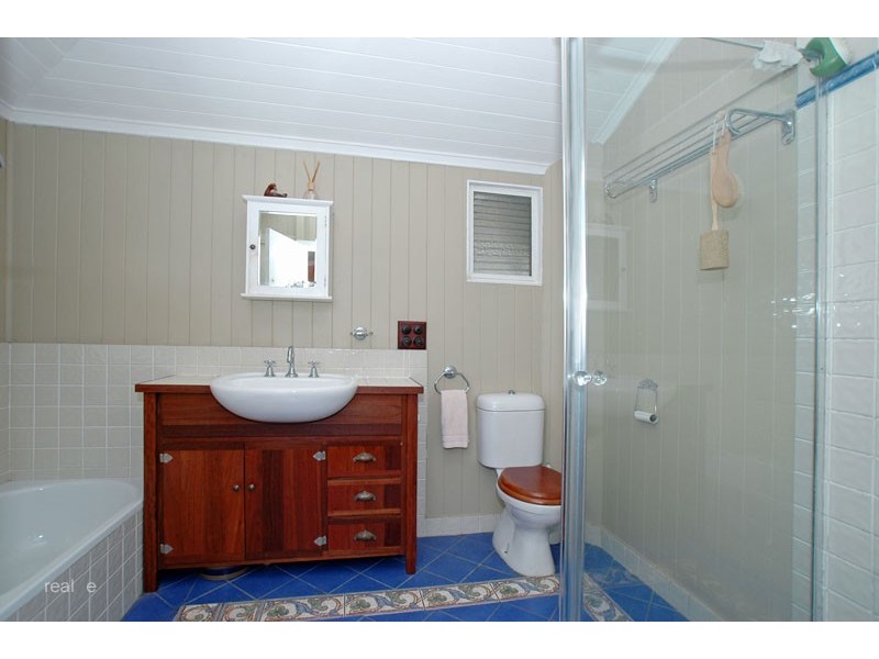 43 Surrey Street, Nundah QLD 4012