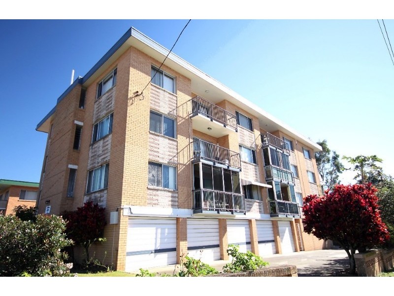 2/106 Bayview Terrace, Clayfield QLD 4011