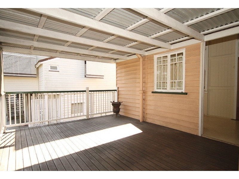 43 Atthow Parade, Nundah QLD 4012