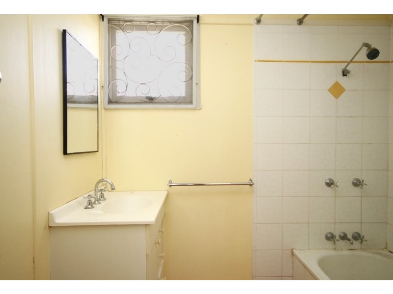 37 Henchman Street, Nundah QLD 4012