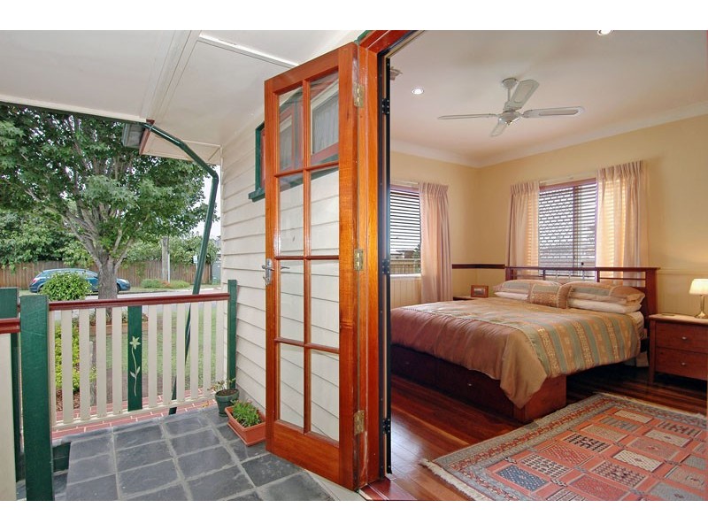 8 Amelia Street, Nundah QLD 4012