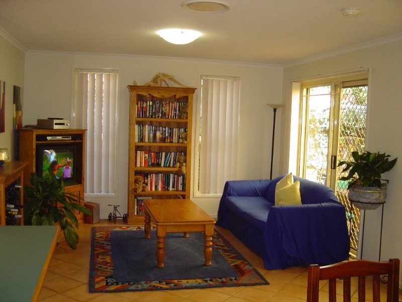 30 Windsor Street, Hamilton QLD 4007