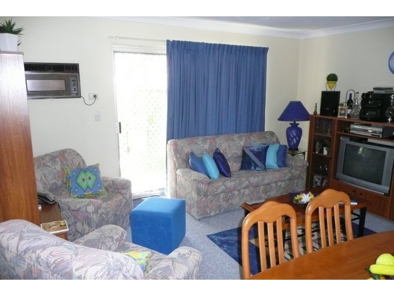 2/15 David Street, Nundah QLD 4012