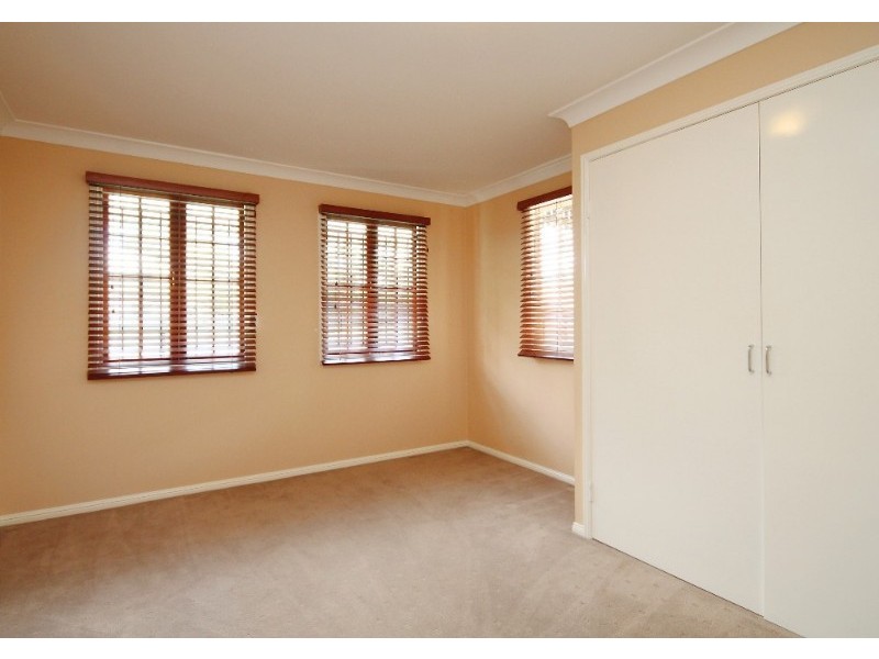 31 Almond Street, Northgate QLD 4013