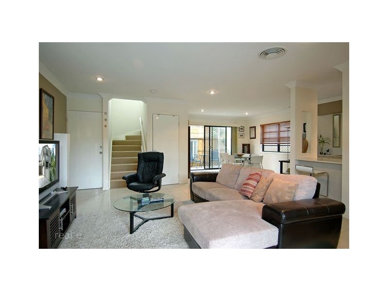 1/9 Windsor Street, Hamilton QLD 4007