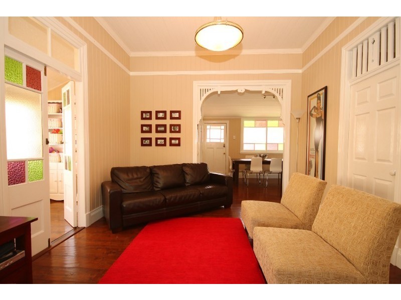 33 Belmore Street, Northgate QLD 4013