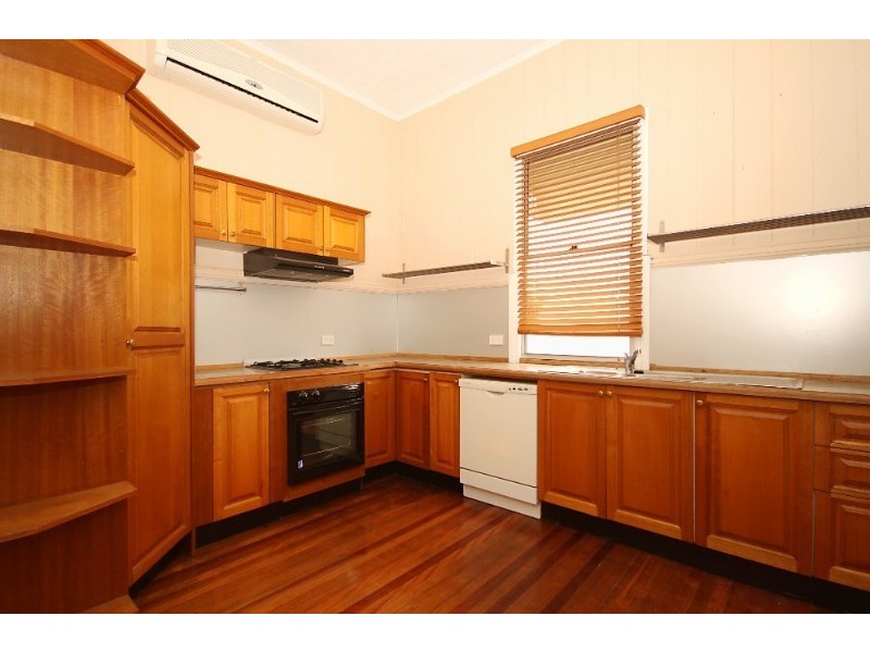 16 Henchman Street, Nundah QLD 4012