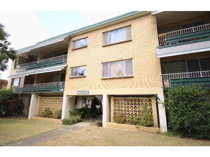 2/1 Adelaide Street, Clayfield QLD 4011
