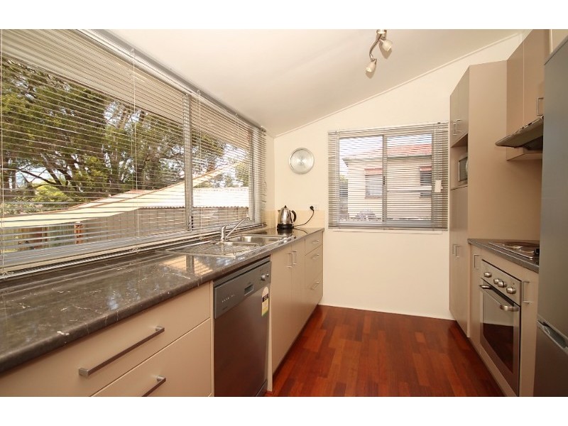 18 Park Street, Banyo QLD 4014