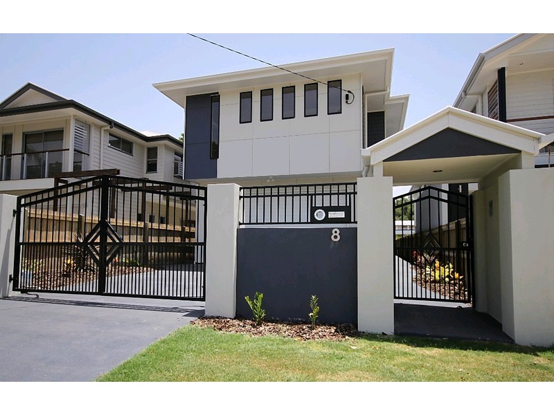8 Long Street, Hendra QLD 4011
