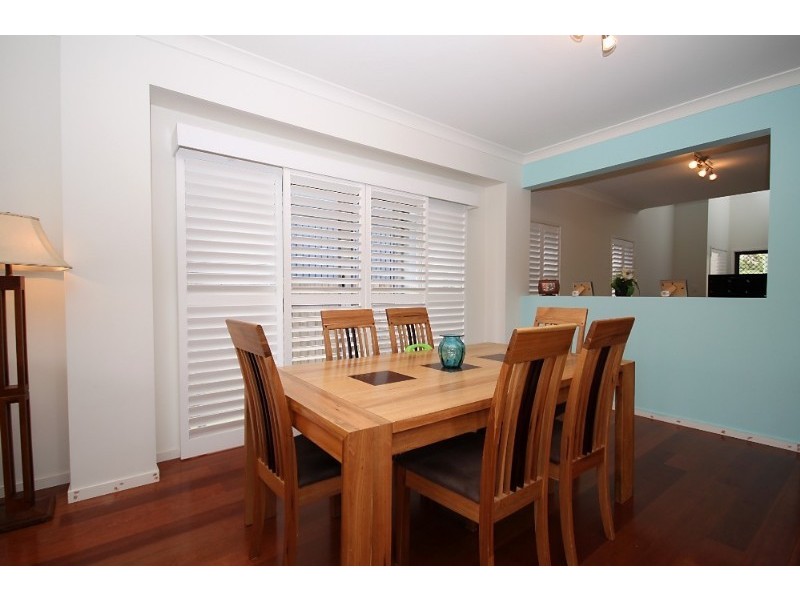 4 Mann Avenue, Northgate QLD 4013