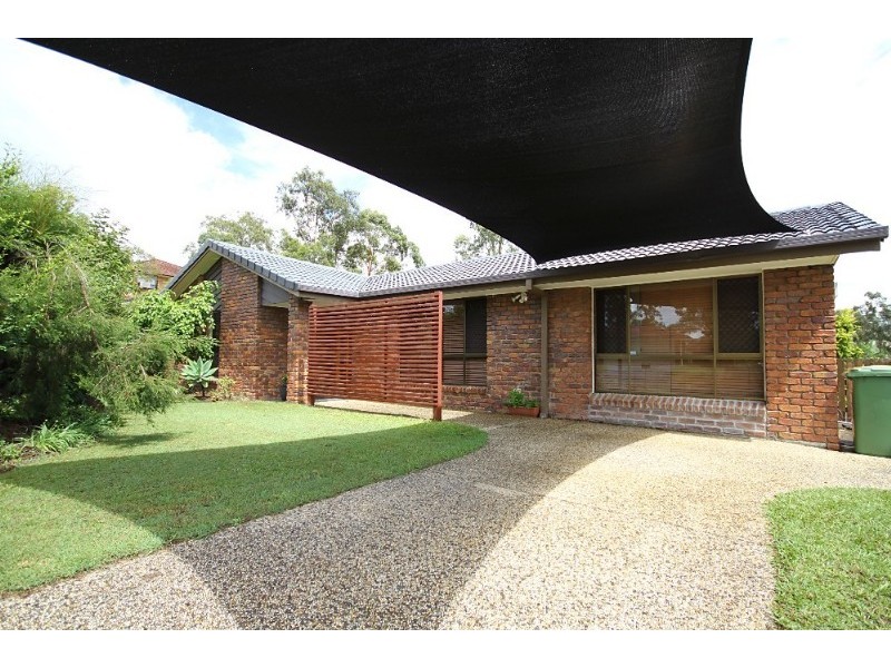 4 Hale Street, Albany Creek QLD 4035