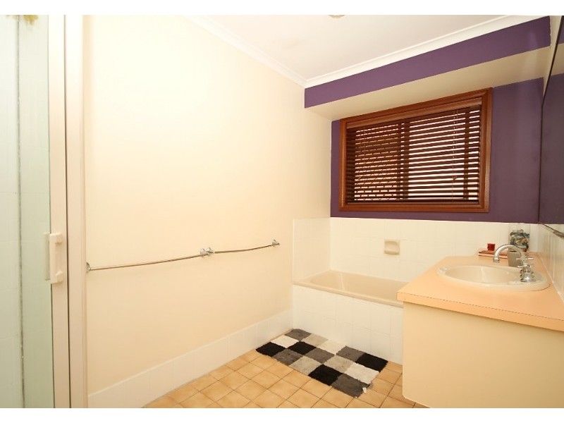 4 Hale Street, Albany Creek QLD 4035