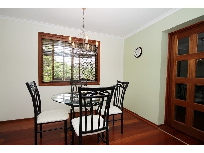 4 Hale Street, Albany Creek QLD 4035