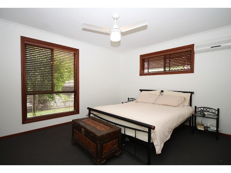 4 Hale Street, Albany Creek QLD 4035