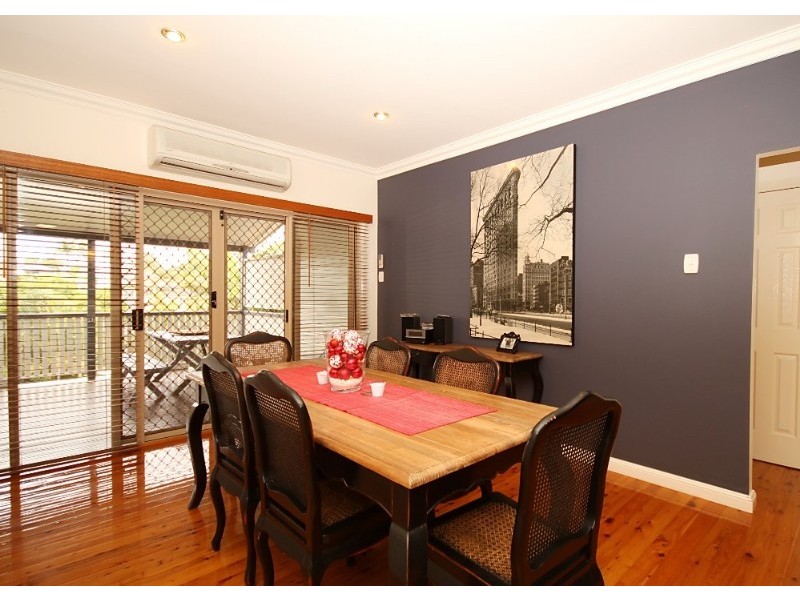 42 Taylor Street, Wavell Heights QLD 4012